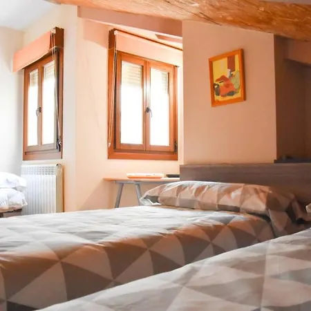 Duplex Casa Lis-en Pleno Corazon De La Ciudad- Apartment